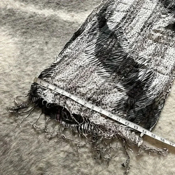 🔥4/$20 Scarf -  FREE with purchase - Picture 6 of 7